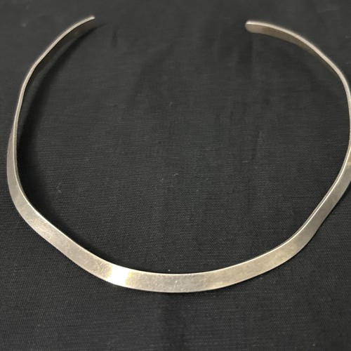 Collana girocollo piatto