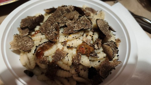 Tartufo nero estivo intero 500 - tartufo,