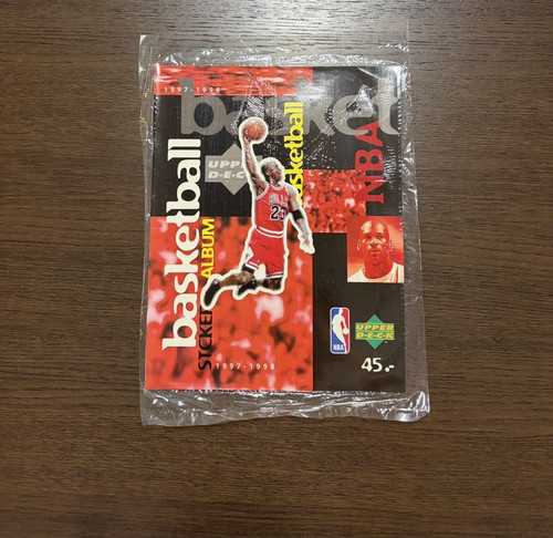 Album vuoto pallacanestro