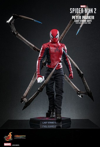 Hot toys exclusive - hot,