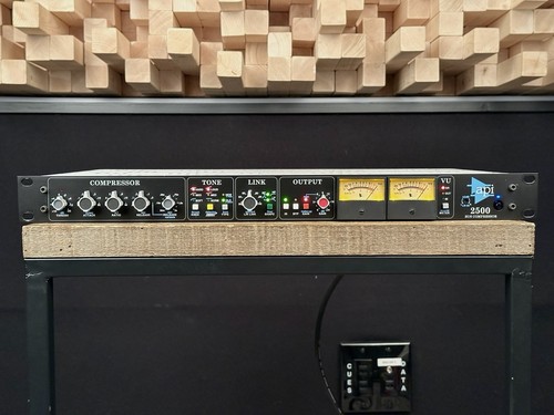 Compressore bus stereo api - bus,