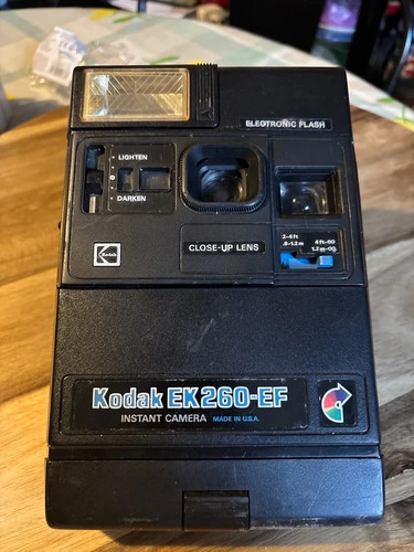 Polaroid 1000 land camera - polaroid,