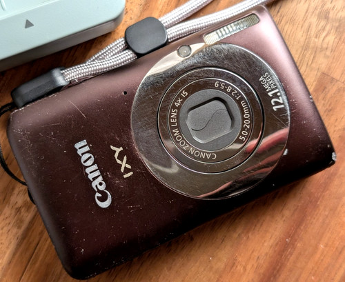 Lcd macchie scure canon ixy - canon,
