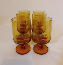 Set di 6 bicchieri baffo rosso