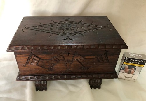 Vintage scrigno legno - in,