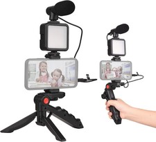 KIT VLOGGER PROFESSIONALE 4IN1 FOTO CELLULARE CON TREPPIEDE MICROFONO E LUCE LED