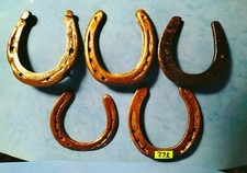 762- LOTTO 4 VECCHI FERRI DI CAVALLO ANTICHI IN FERRO BATTUTO FORGIATI