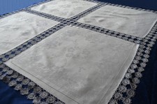 Pezzo unico fatto a mano coperta in pizzo Occhi 140 x 140 da 4 tovaglioli damasco di lino