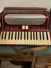 Fisarmonica Paolo Soprani Italia rossa madreperla con custodia e cinghie