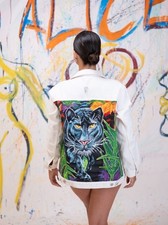 Giubotto Di Jeans Dipinto A Mano