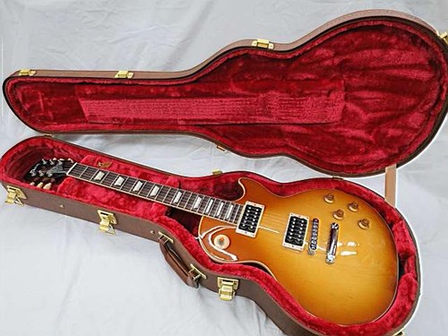 Gibson slash jessica - jessica, lespaul
