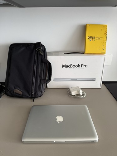 Macbook pro 3ghz intel - macbook,