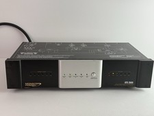 Monster Power HTS 2600 Home Theater PowerCenter - testato - piccoli segni di usura estetica