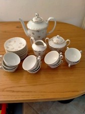 GINORI  Servizio Caffe'   Completo da  12  ( Nuovo )