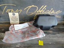 TO-R2025 - COPERCHIO BATTERIA APRILIA LEONARDO 125 150  1996-2005 - AP8138175