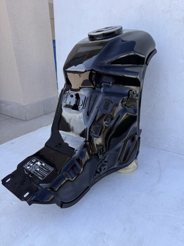 Suzuki katana serbatoio - katana, +
