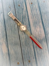 Givency Watch Rouge Miroir