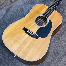 Chitarra acustica usata MARTIN