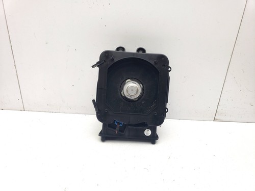 Bmw f48 2018 subwoofer da - bmw,
