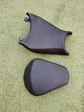 KTM  125 DUKE  2016 - 2021  SELLE ORIGINALI PILOTA E PASSEGGERO.