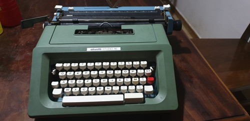 Vintage macchina scrivere - da,