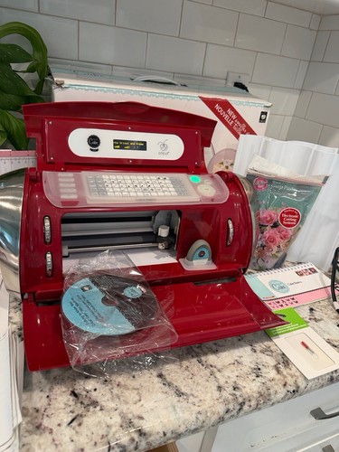 Cricut cake mini - cake,
