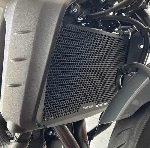 Protezione griglia radiatore