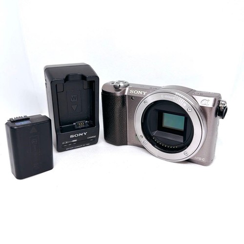 Fotocamera mirrorless sony - fotocamera,