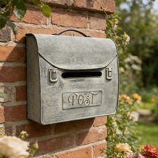 Cassetta postale a muro per
