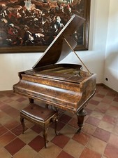 pianoforte a coda usato, restaurato e funzionante, con sgabello e copri tastiera