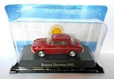  DIE CAST - RENAULT DAUPHINE