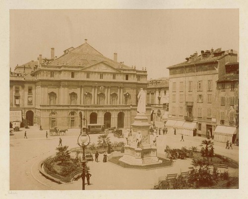 Milano piazza della scala - milano, scala]