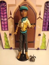 Monster High CLAWD WOLF basic eccellente mai giocata completa rara 2011 G1