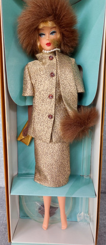 Barbie gold glamour doll - n,