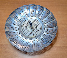 Cestello richiudibile per cottura a vapore