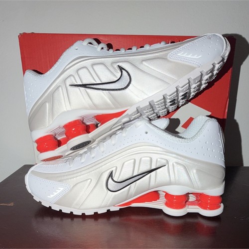 Nike shox sneakers - r4, white