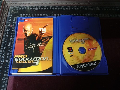 Gioco pro evolution soccer - evolution, 3
