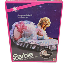 VINTAGE 1990 BARBIE DREAM