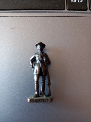 Sorpresina kinder metal figure - sorpresina,