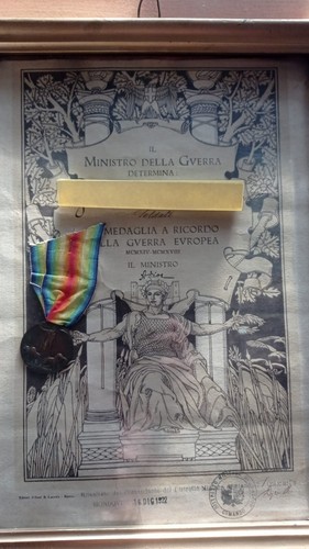 Medaglia attestato di - e,