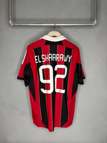 Milan stephan el - •,