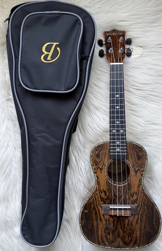 Ukulele concerto legno - concerto, in