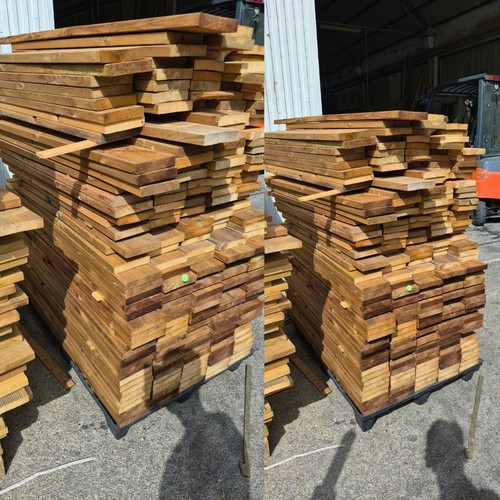 Stock pavimento legno - stock, esterni
