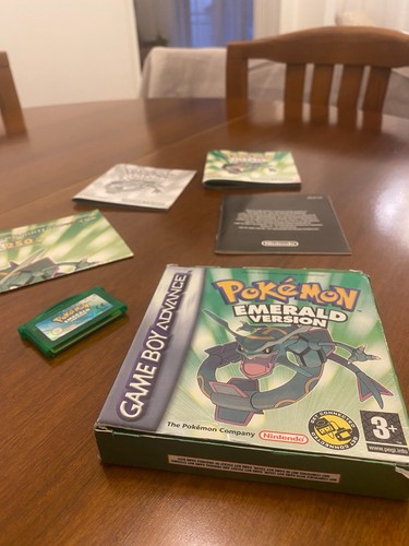 Pokemon versione smeraldo - pokemon,
