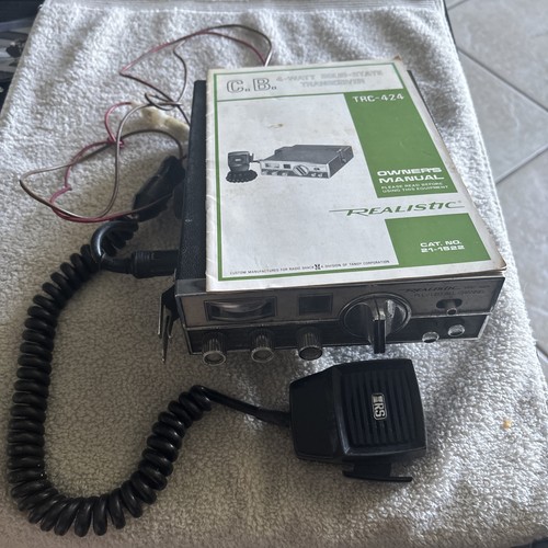 Radio realistica trc 424 - cb,