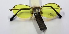 VINTAGE YELLOW OVAL LENS