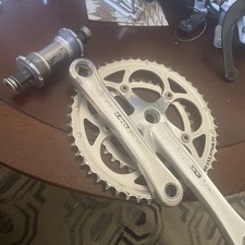 Guarnitura e staffa inferiore