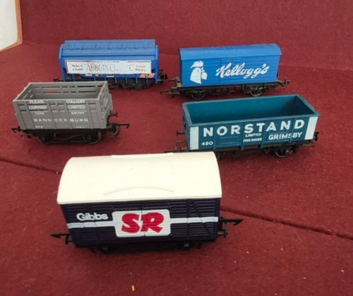 Hornby gauge mixed wagon - hornby,