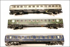 MARKLIN LOTTO 3 vetture a quattro assi per hobbisti o ricambi HO AC #ST11#.