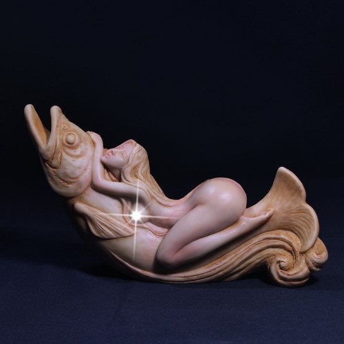 Beauty sculpture artwork - sculpture,